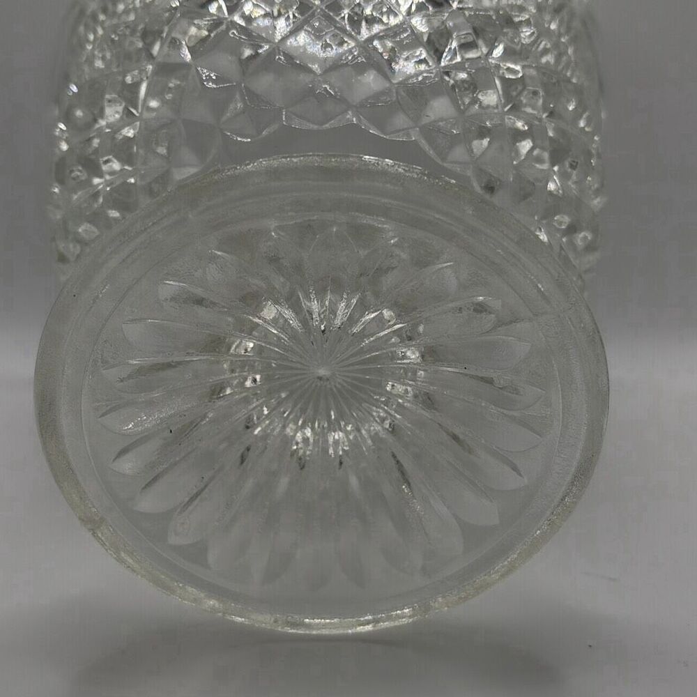 Vintage Anchor Hocking Wexford Diamond Pattern Pedestal Bowl - Picture 4 of 5